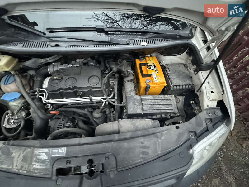 Минивэн Volkswagen Caddy 2008 в Звягеле фото 38 Минивэн Volkswagen Caddy 2008 в Звягеле