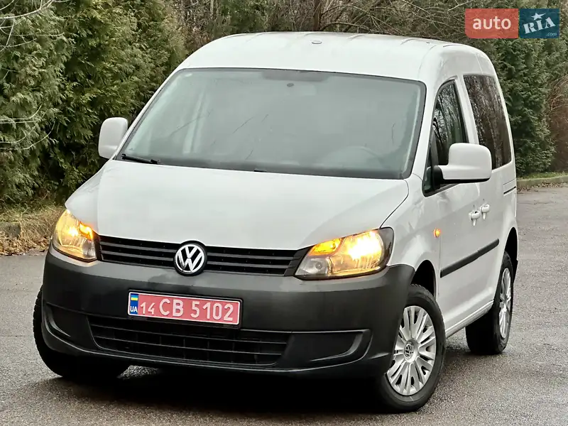 Минивэн Volkswagen Caddy 2013 в 