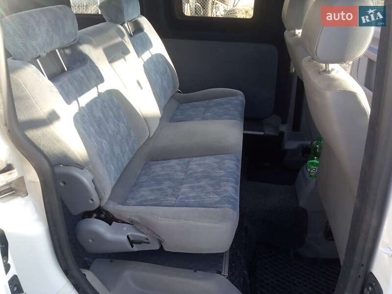 Минивэн Volkswagen Caddy 2005 в Тернополе