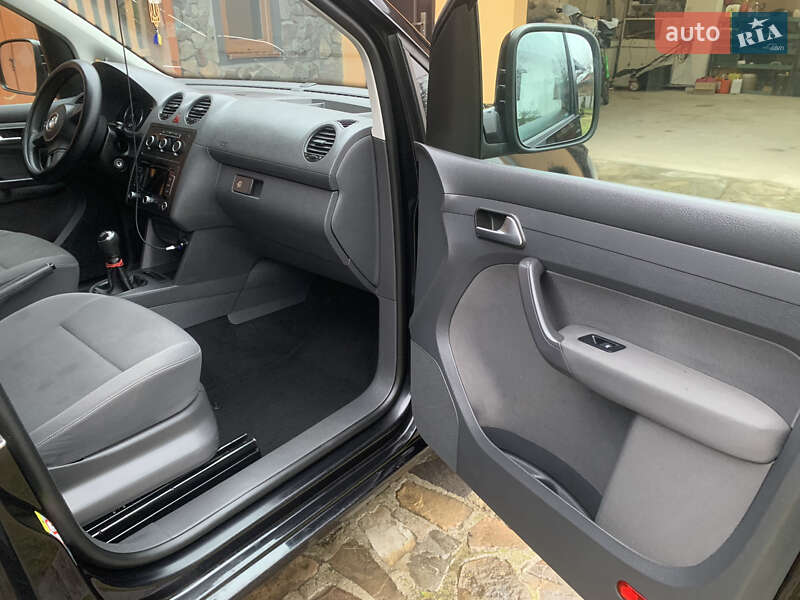 Мінівен Volkswagen Caddy 2013 в Івано-Франківську