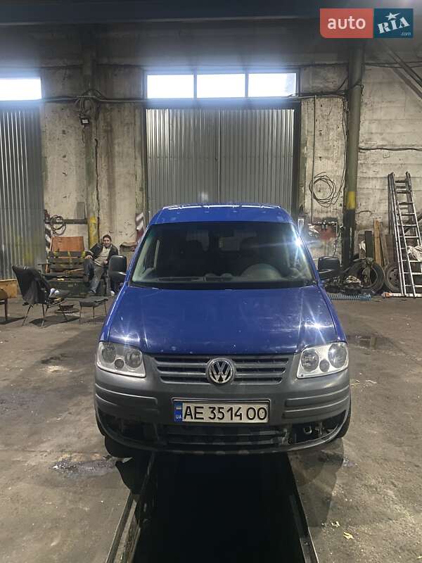 Вантажний фургон Volkswagen Caddy 2008 в Запоріжжі