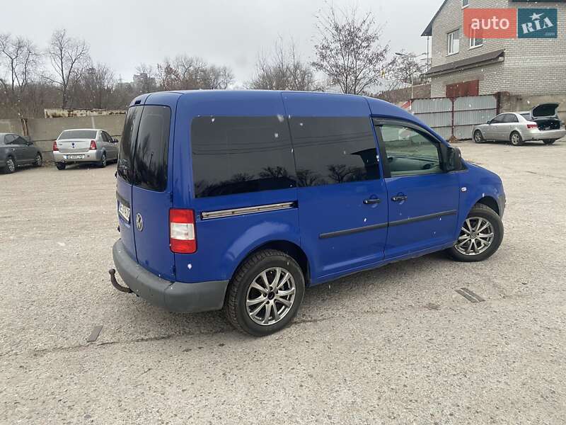 Вантажний фургон Volkswagen Caddy 2008 в Запоріжжі