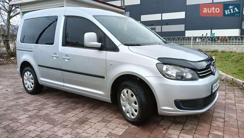 Мінівен Volkswagen Caddy 2013 в Калуші