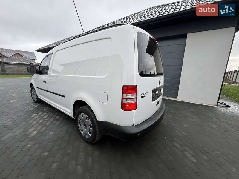 Грузовой фургон Volkswagen Caddy 2014 в Ровно