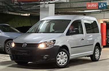 Минивэн Volkswagen Caddy 2011 в 