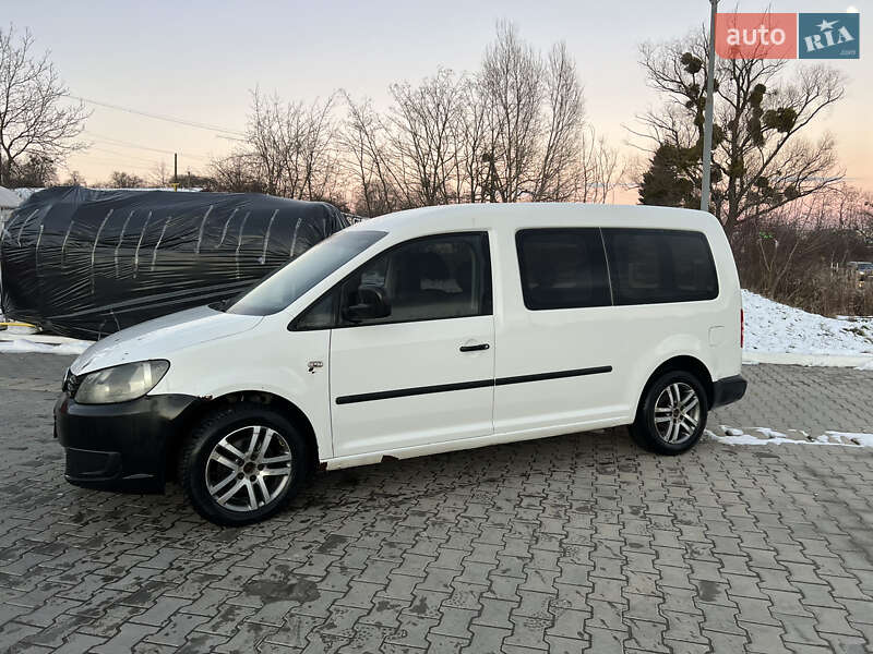 Минивэн Volkswagen Caddy 2012 в Черновцах