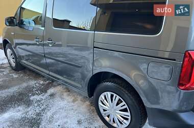 Минивэн Volkswagen Caddy 2016 в Львове