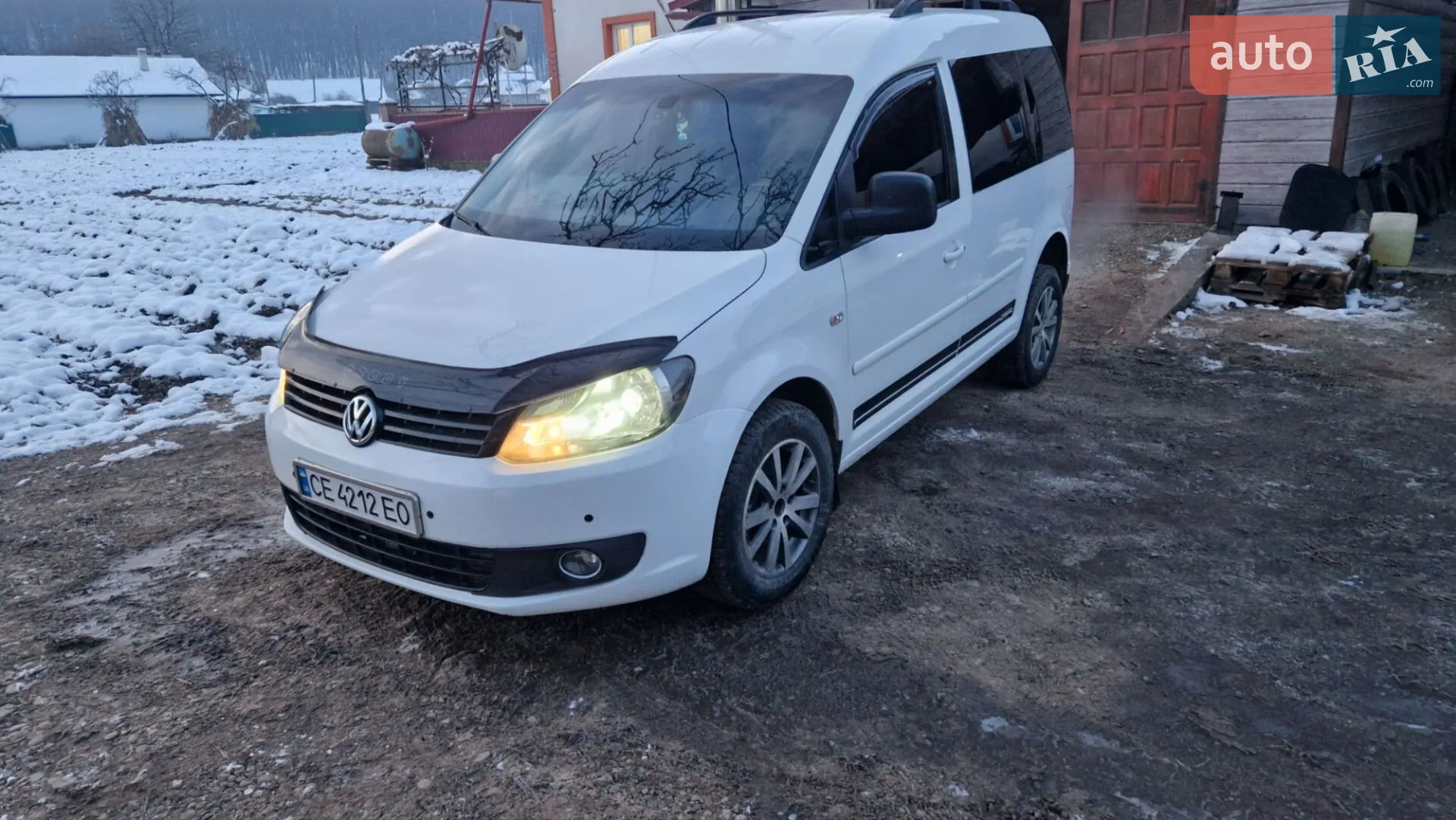Volkswagen Caddy 2011 р.в