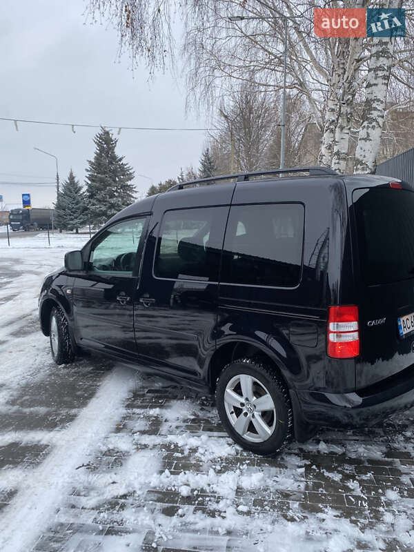 Минивэн Volkswagen Caddy 2013 в Полтаве
