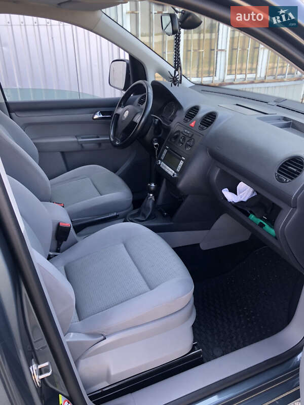 Минивэн Volkswagen Caddy 2008 в Днепре фото 12 Минивэн Volkswagen Caddy 2008 в Днепре