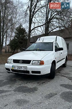 Вантажний фургон Volkswagen Caddy 2003 в Пирятині