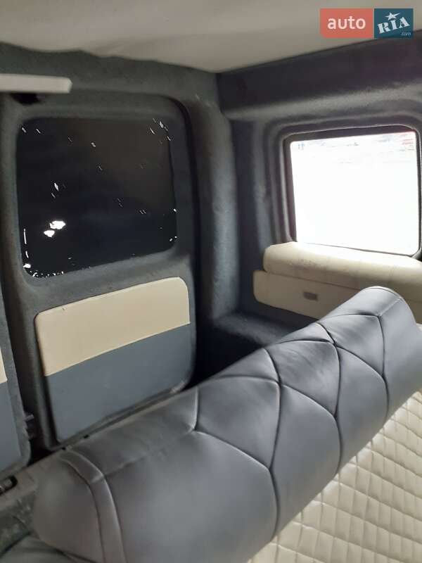 Минивэн Volkswagen Caddy 2006 в Борщеве