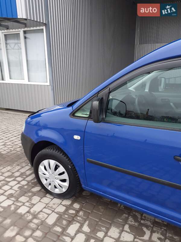 Минивэн Volkswagen Caddy 2006 в Борщеве