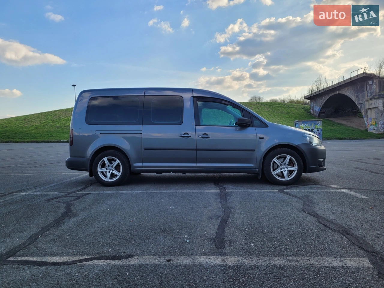 2011 Volkswagen Caddy - мініатюра 11