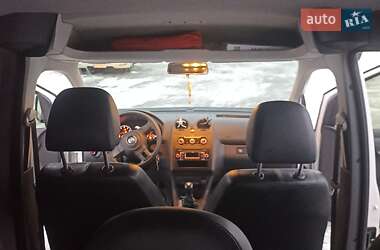 Мінівен Volkswagen Caddy 2013 в 