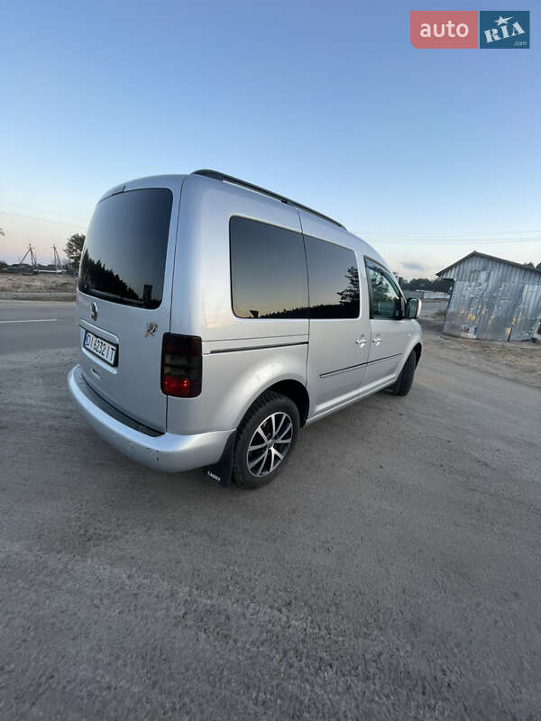 Минивэн Volkswagen Caddy 2012 в Сарнах