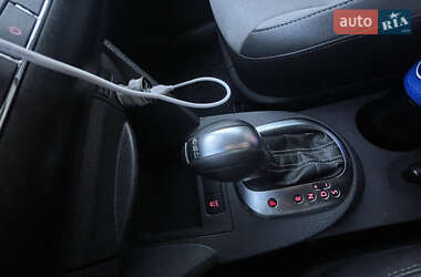 Минивэн Volkswagen Caddy 2012 в 