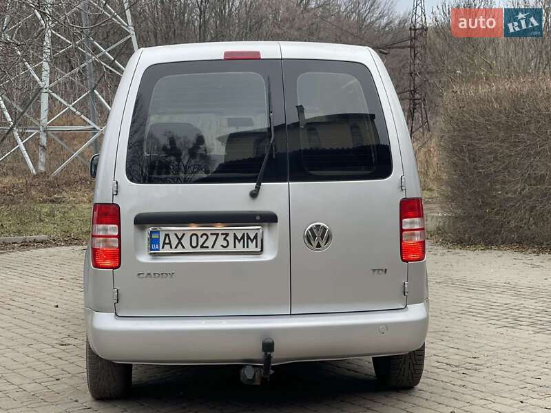 Минивэн Volkswagen Caddy 2012 в Дергачах