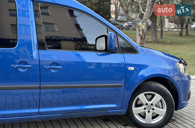 Мінівен Volkswagen Caddy 2010 в Кам'янець-Подільському