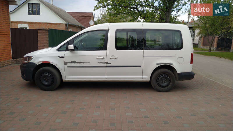 Минивэн Volkswagen Caddy 2016 в Полтаве