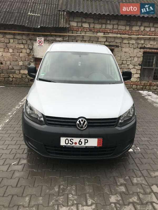 Минивэн Volkswagen Caddy 2011 в Черновцах