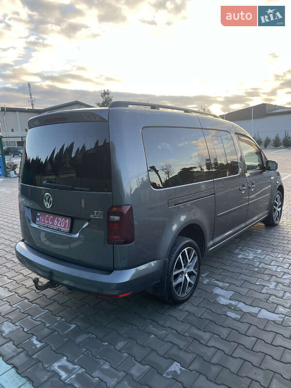 Минивэн Volkswagen Caddy 2015 в Виноградове