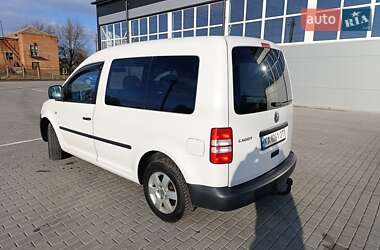 Мінівен Volkswagen Caddy 2015 в Бершаді