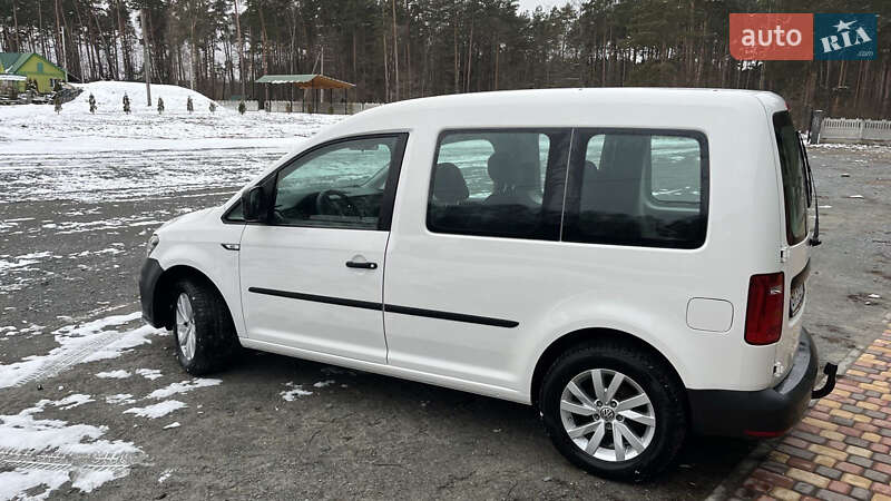 Минивэн Volkswagen Caddy 2017 в Киеве