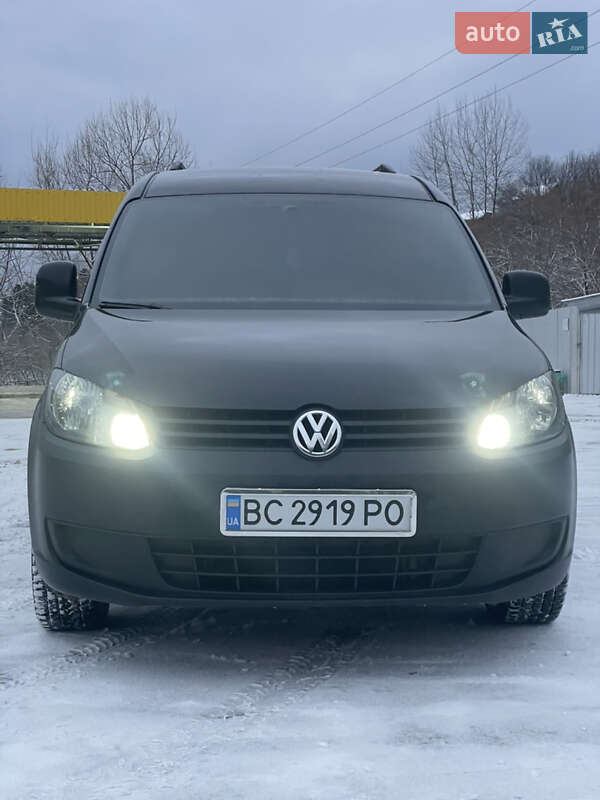 Минивэн Volkswagen Caddy 2015 в Самборе фото 25 Минивэн Volkswagen Caddy 2015 в Самборе