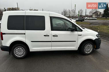 Минивэн Volkswagen Caddy 2015 в 