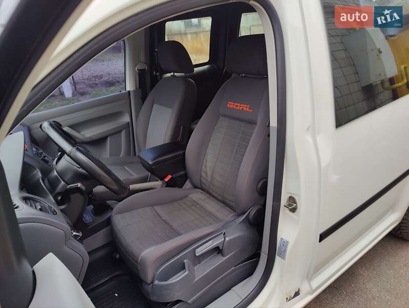 Мінівен Volkswagen Caddy 2009 в Броварах