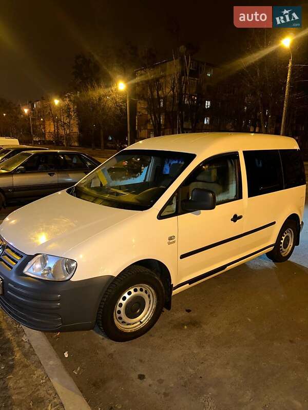 Минивэн Volkswagen Caddy 2007 в 