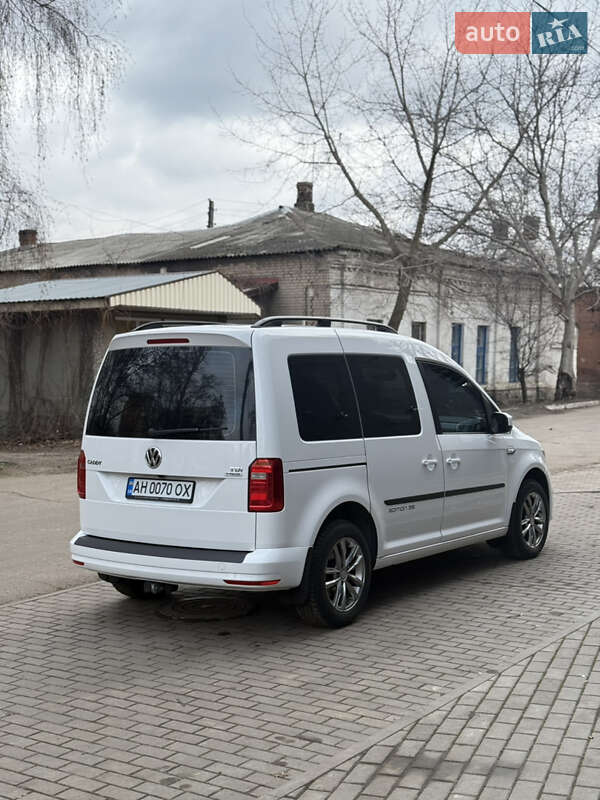 Мінівен Volkswagen Caddy 2016 в Слов'янську