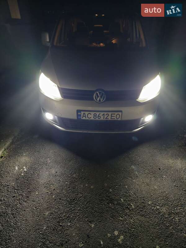 Минивэн Volkswagen Caddy 2014 в Киеве фото 29 Минивэн Volkswagen Caddy 2014 в Киеве