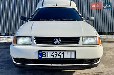 Грузопассажирский фургон Volkswagen Caddy 2002 в Полтаве