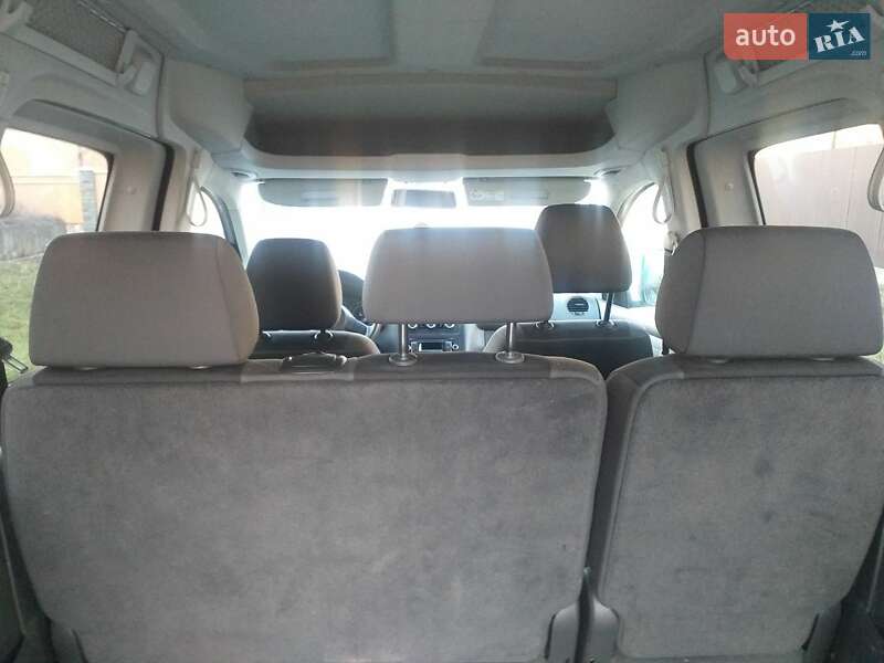 Минивэн Volkswagen Caddy 2015 в Вилке