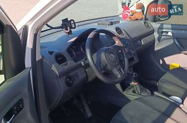 Минивэн Volkswagen Caddy 2013 в 