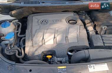 Минивэн Volkswagen Caddy 2013 в 