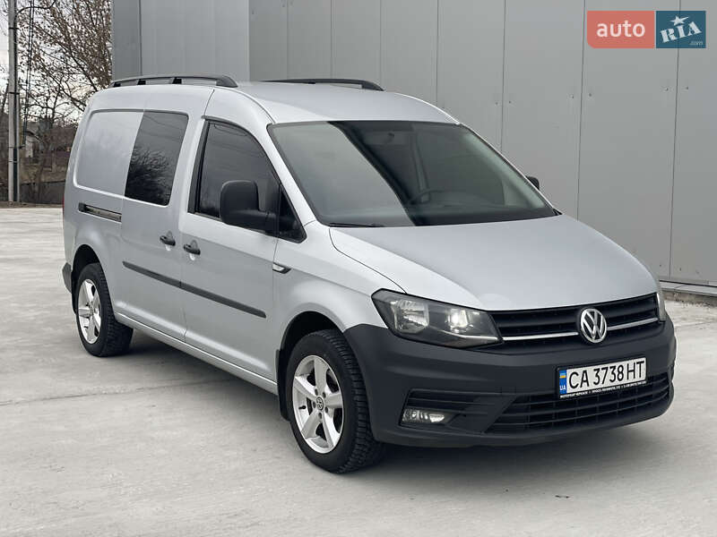Грузовой фургон Volkswagen Caddy 2015 в 
