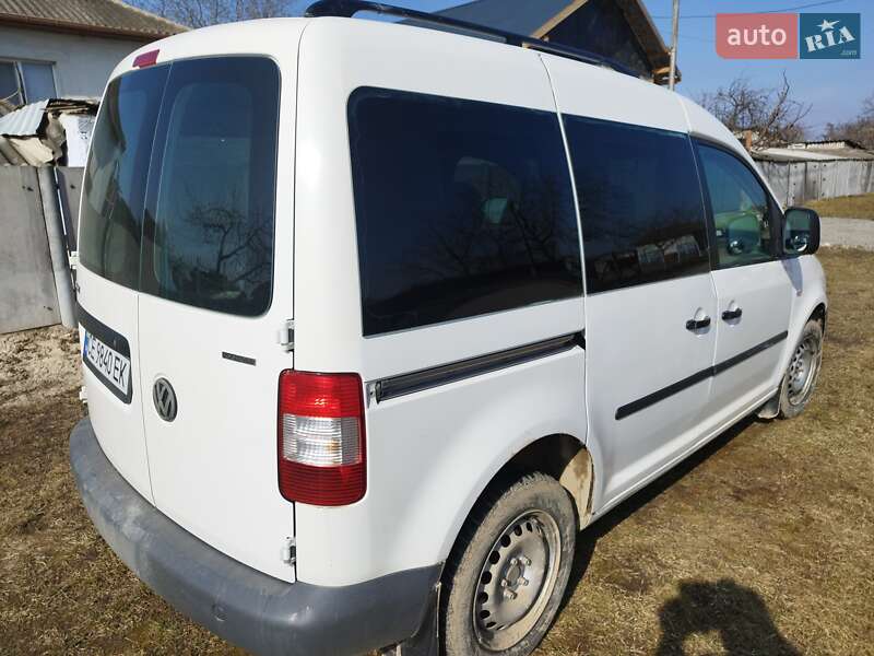 Минивэн Volkswagen Caddy 2008 в Сокирянах