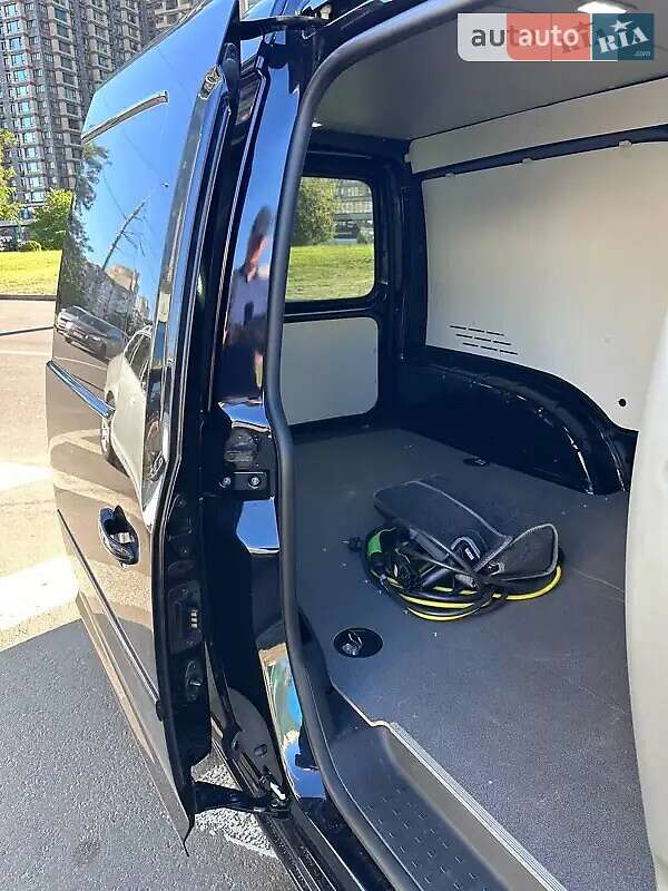 Вантажний фургон Volkswagen Caddy 2020 в Києві