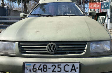 Грузовой фургон Volkswagen Caddy 1997 в Киеве