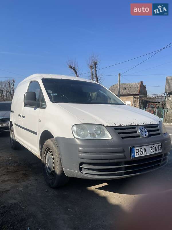 Грузовой фургон Volkswagen Caddy 2008 в Ужгороде