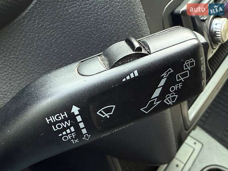 Мінівен Volkswagen Caddy 2010 в Рівному