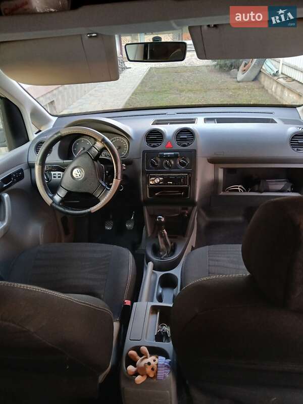 Минивэн Volkswagen Caddy 2007 в Ужгороде