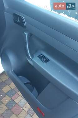 Грузовой фургон Volkswagen Caddy 2015 в 