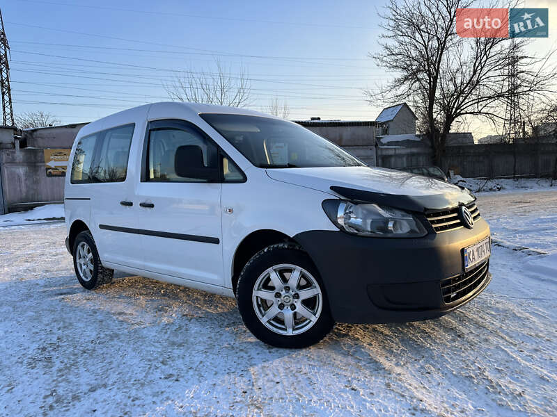 Минивэн Volkswagen Caddy 2011 в Киеве