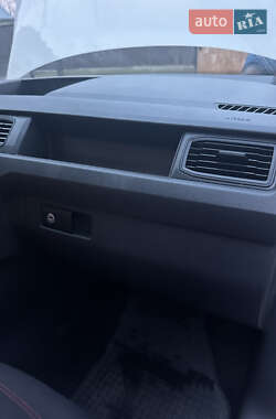 Минивэн Volkswagen Caddy 2017 в 