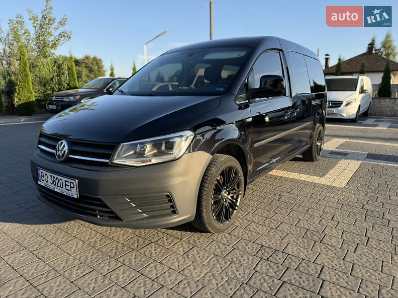 Мінівен Volkswagen Caddy 2019 в 