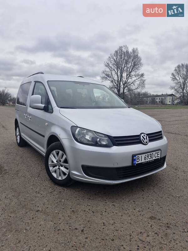 Минивэн Volkswagen Caddy 2012 в 
